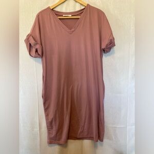 Zenana Size Small Dusty Pink Tee Shirt Dress V Neck with Pockets